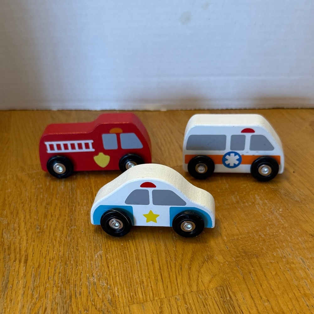 Melissa & Doug Colorful Wooden Emergency Vehicles
